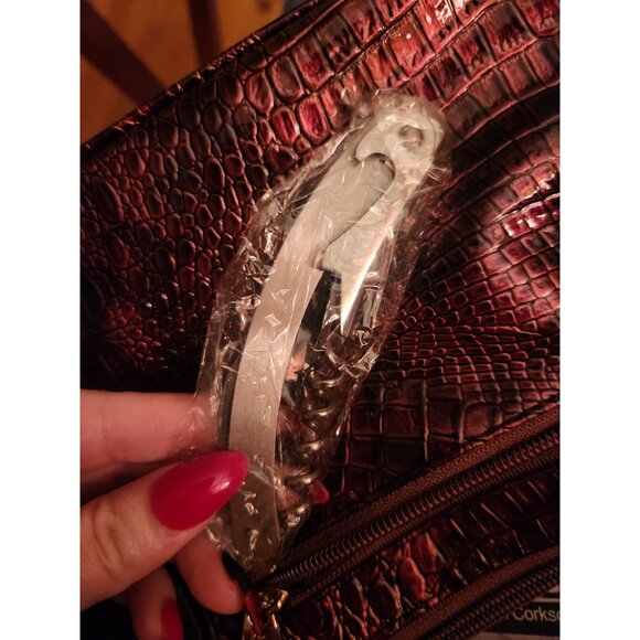 Primeware Inc Insulated Wine Clutch NWT - Picture 7 of 7
